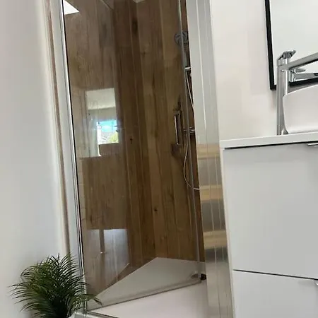 La Maison Familiale Pour 8 Proche De La *