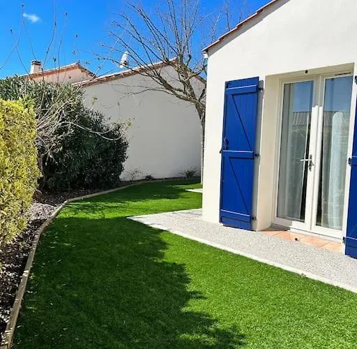 La Maison Familiale Pour 8 Proche De La * Jard-sur-Mer