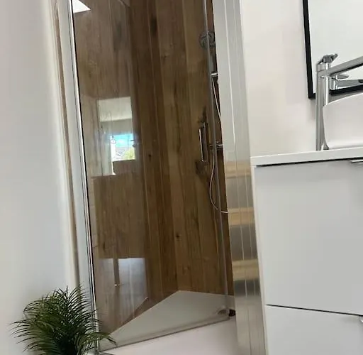 La Maison Familiale Pour 8 Proche De La *